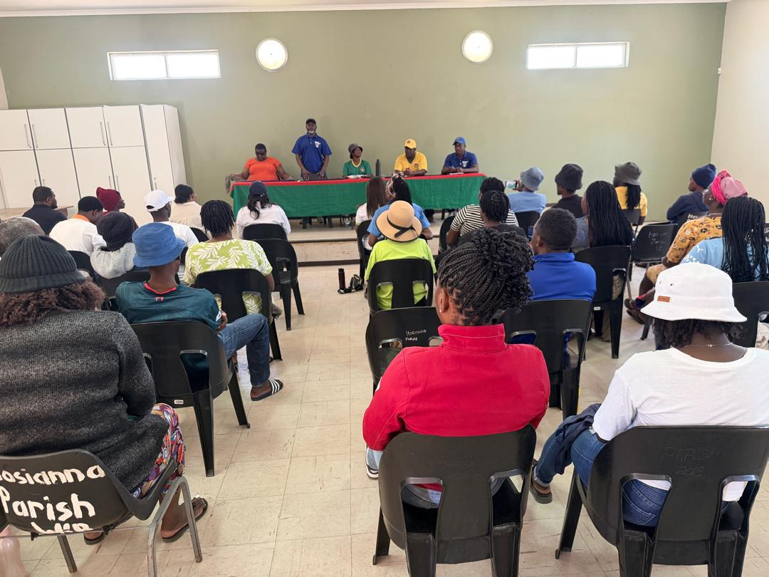 Community consultation session with union delegates.